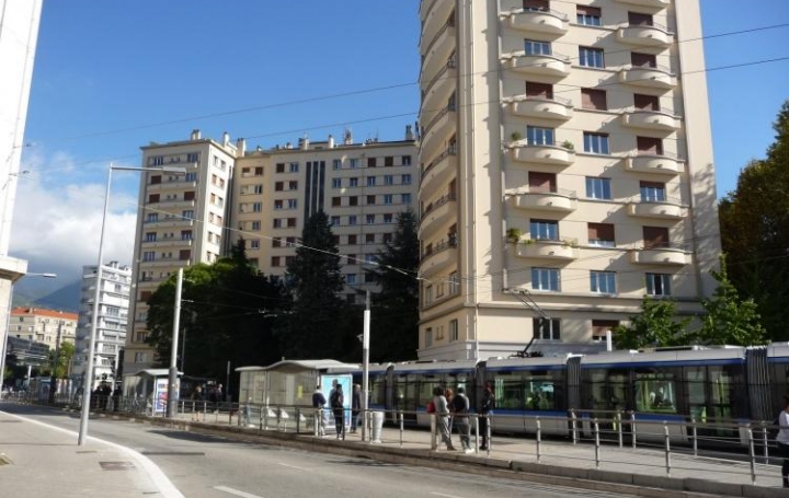 CHP IMMO : Appartement | GRENOBLE (38000) | 100 m2 | 250 000 € 