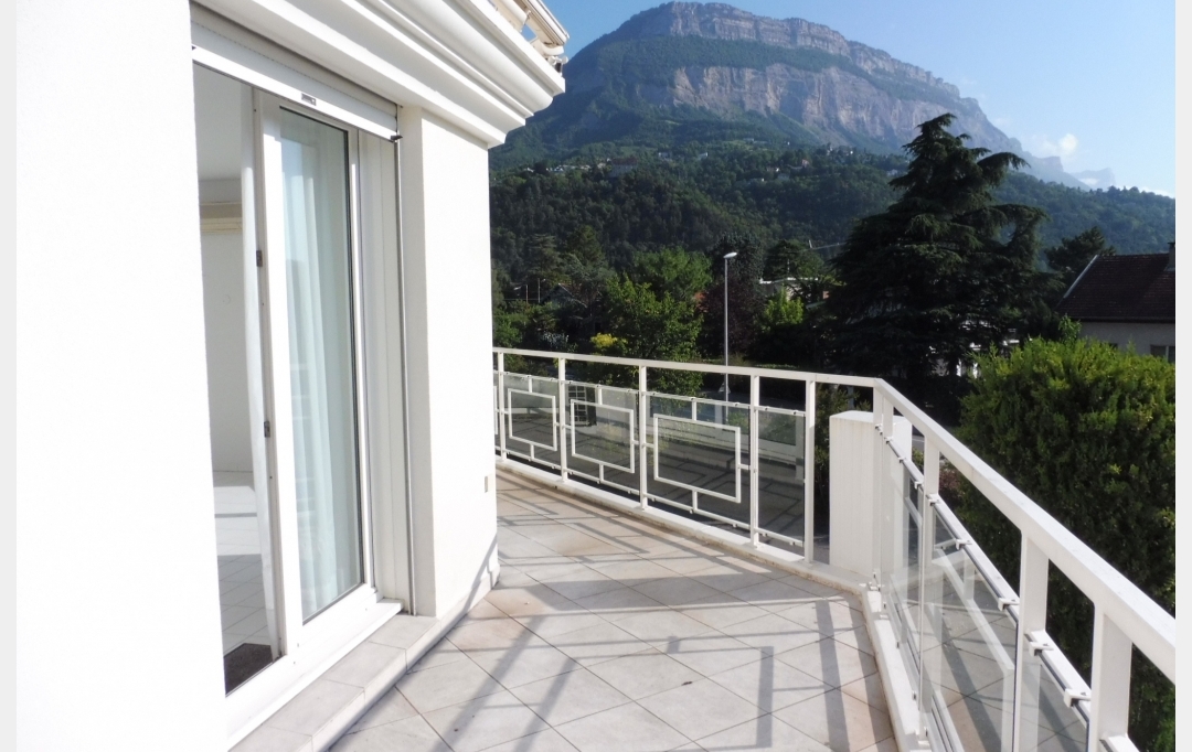 CHP IMMO : Appartement | MEYLAN (38240) | 30 m2 | 585 € 
