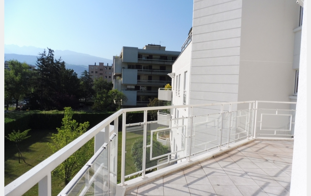 CHP IMMO : Appartement | MEYLAN (38240) | 30 m2 | 585 € 