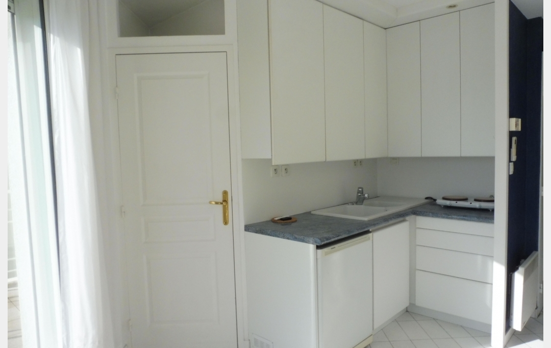 CHP IMMO : Appartement | MEYLAN (38240) | 30 m2 | 585 € 