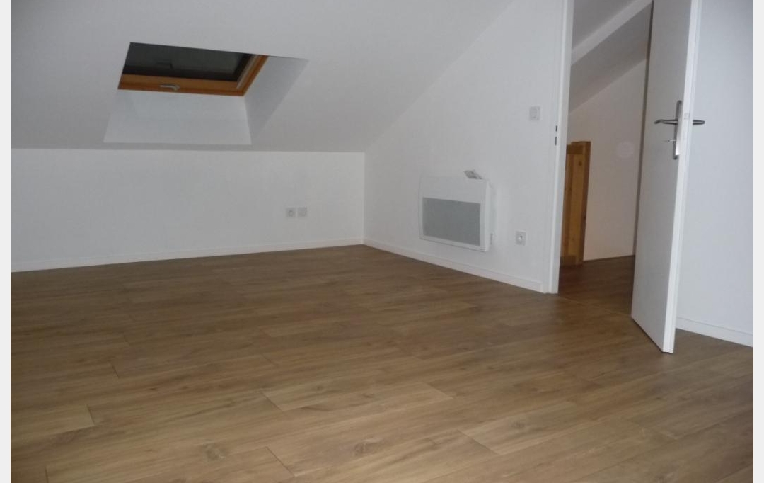 CHP IMMO : Appartement | SAINT-ISMIER (38330) | 60 m2 | 960 € 