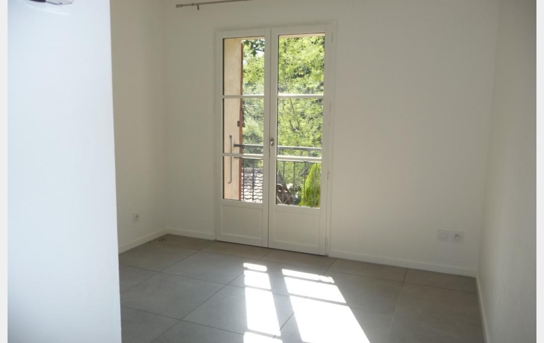 CHP IMMO : Appartement | SAINT-ISMIER (38330) | 60 m2 | 960 € 