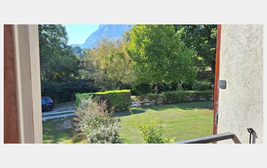 CHP IMMO : Appartement | SAINT-ISMIER (38330) | 60 m2 | 960 € 