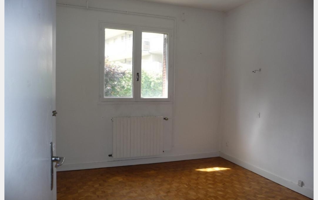 CHP IMMO : Appartement | GRENOBLE (38000) | 74 m2 | 980 € 