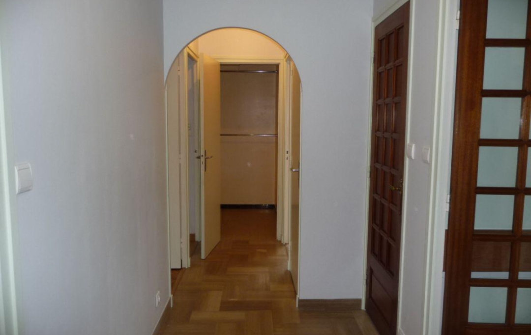 CHP IMMO : Appartement | ECHIROLLES (38130) | 83 m2 | 898 € 