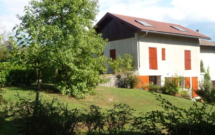  CHP IMMO Appartement | SAINT-ISMIER (38330) | 60 m2 | 960 € 