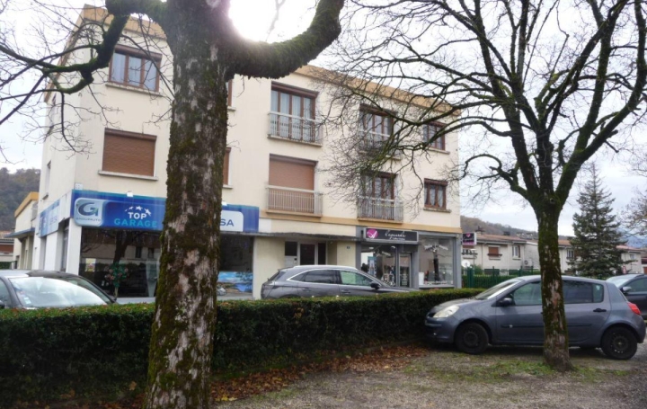  CHP IMMO Appartement | ECHIROLLES (38130) | 83 m2 | 898 € 