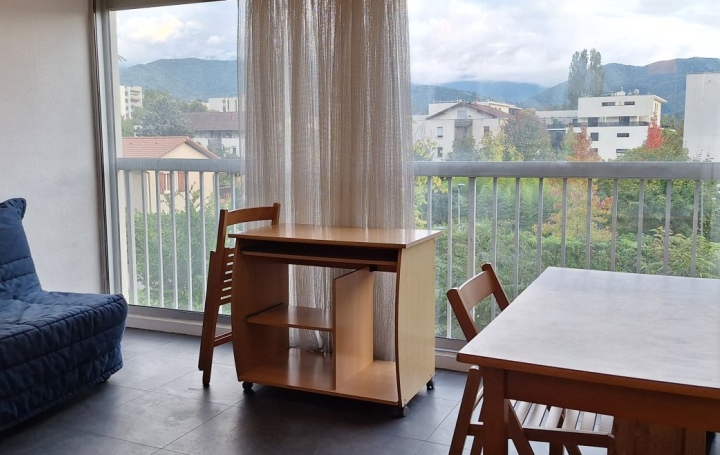 Studio MEYLAN 19 m2 406 € Studio MEYLAN 19 m2 406 €
