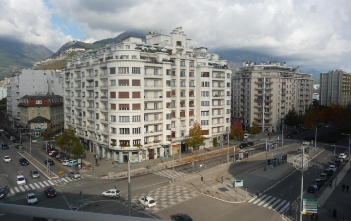 CHP IMMO : Appartement | GRENOBLE (38000) | 186 m2 | 380 000 € 